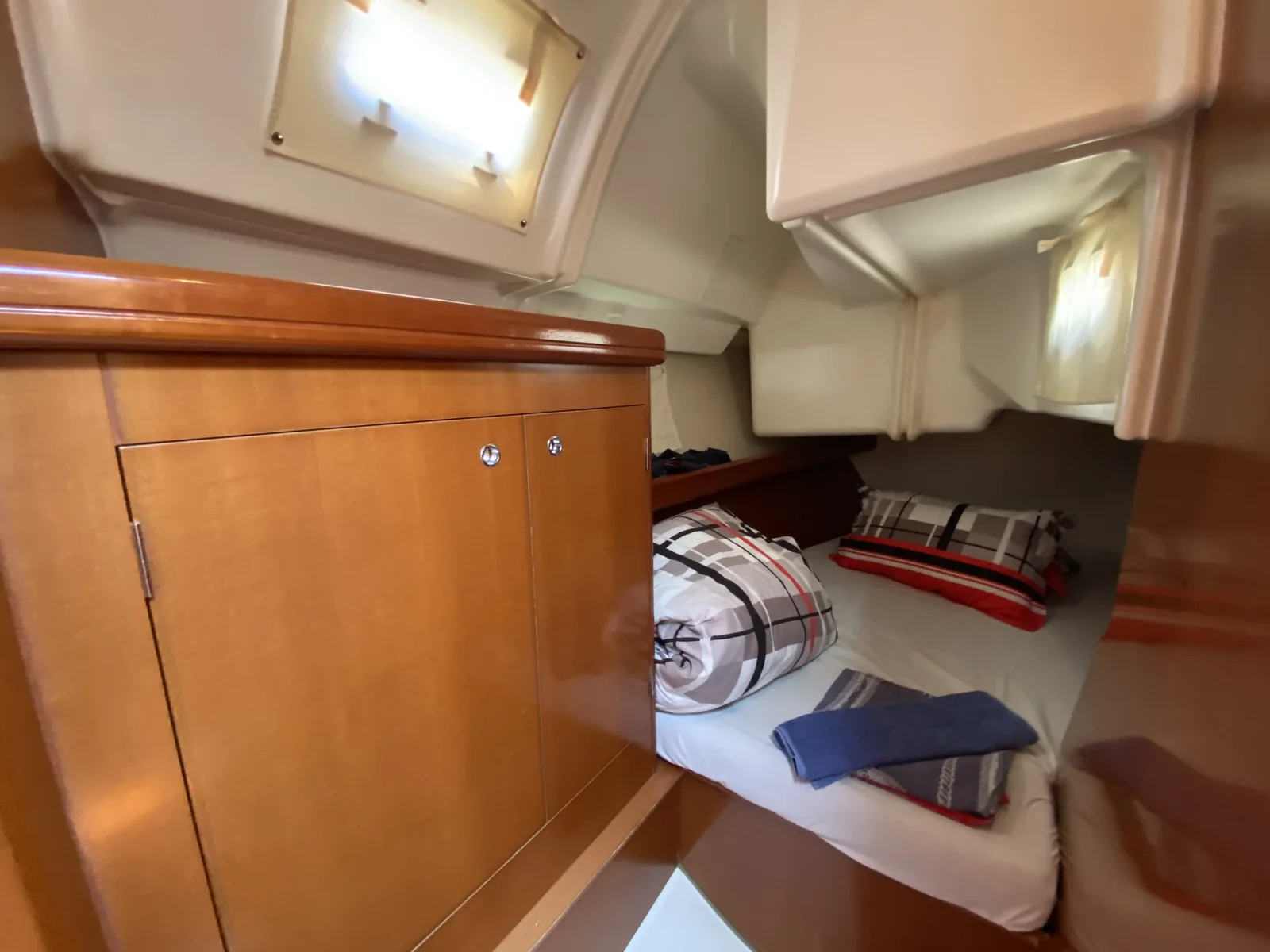 Yacht BENETEAU Oceanis 343 - Tombo - Foto 1
