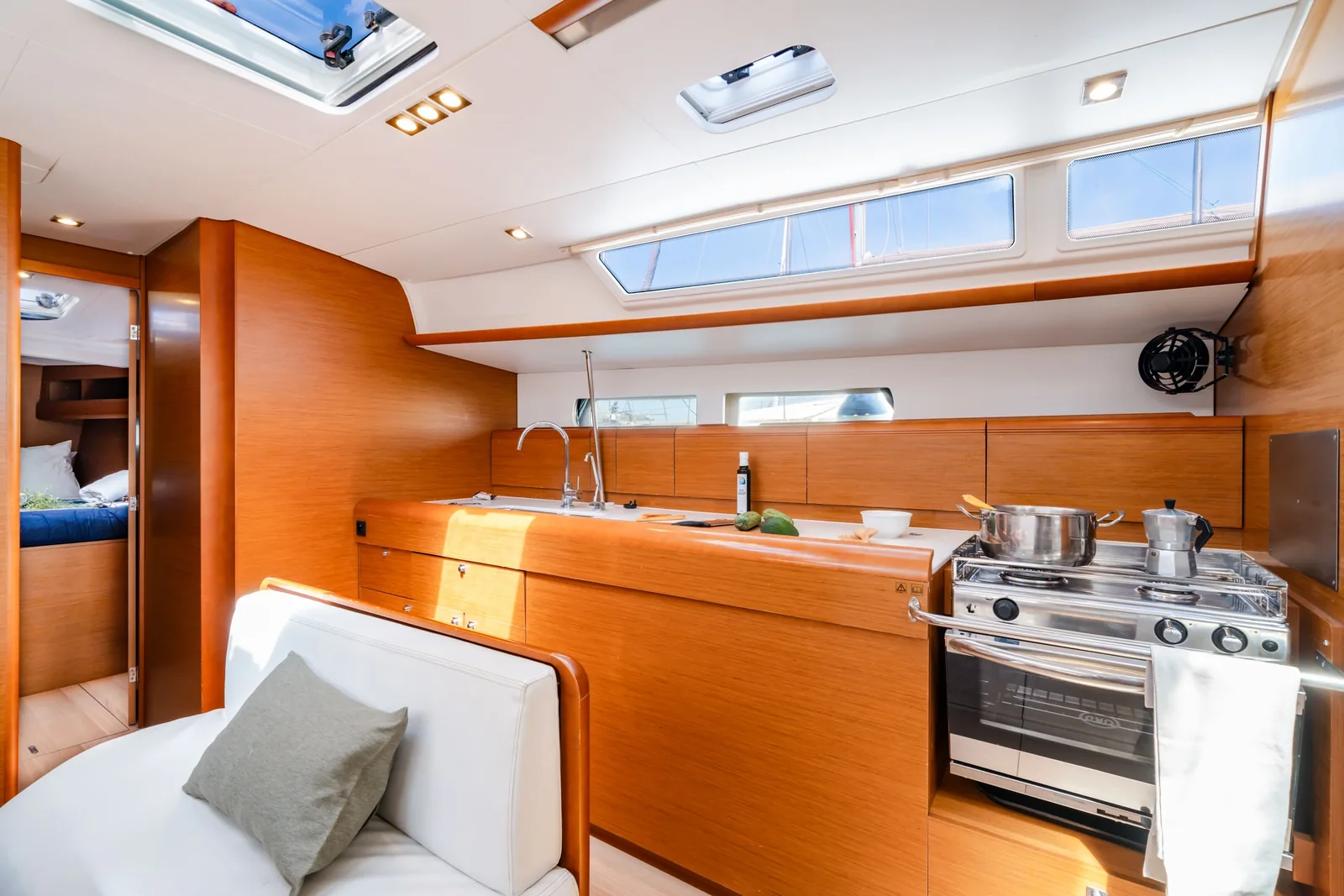 Yacht JEANNEAU Sun Odyssey 479 - Sofia - Foto 1