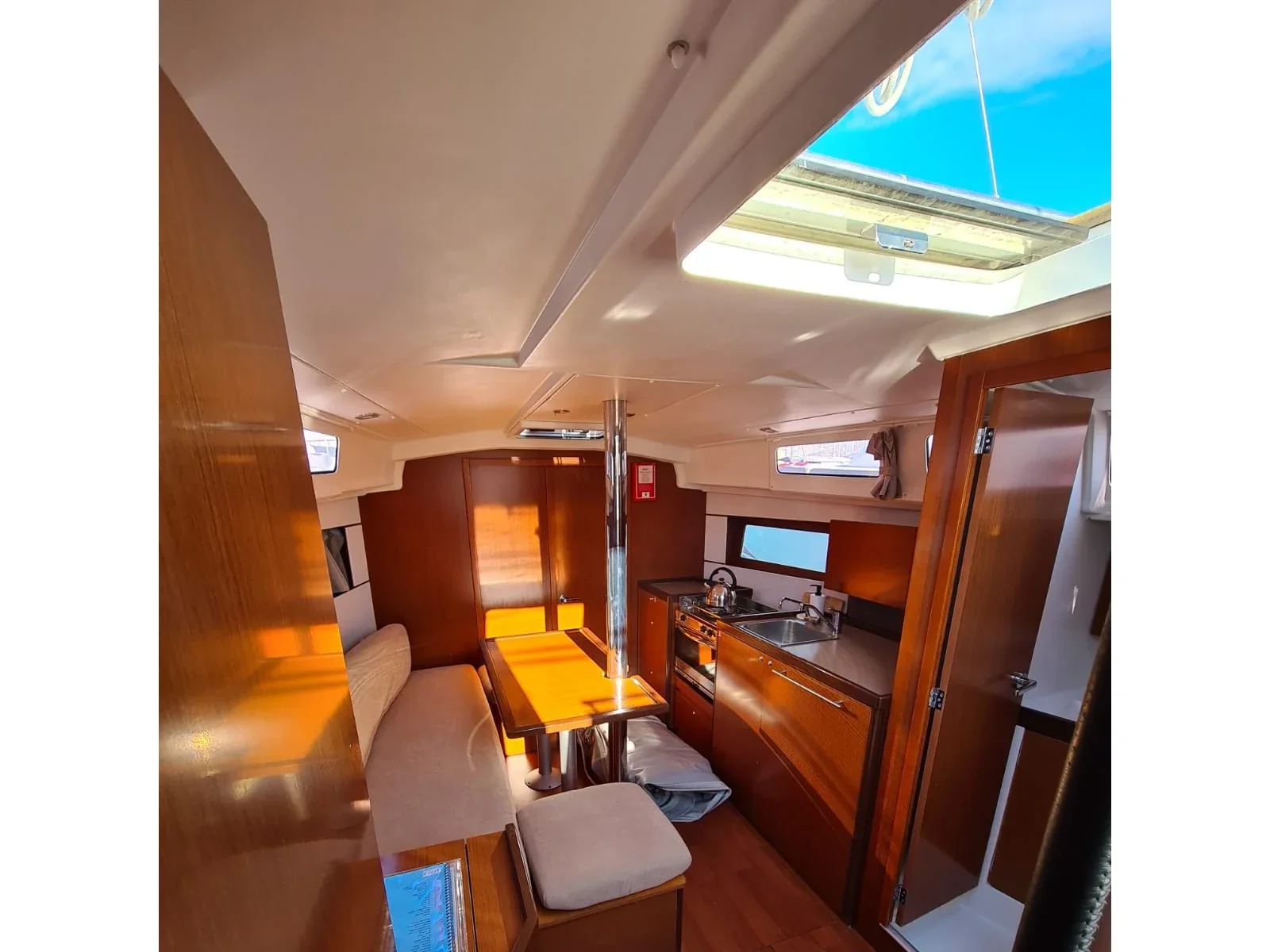Yacht BENETEAU Oceanis 35.1 - Lampuga - Foto 1