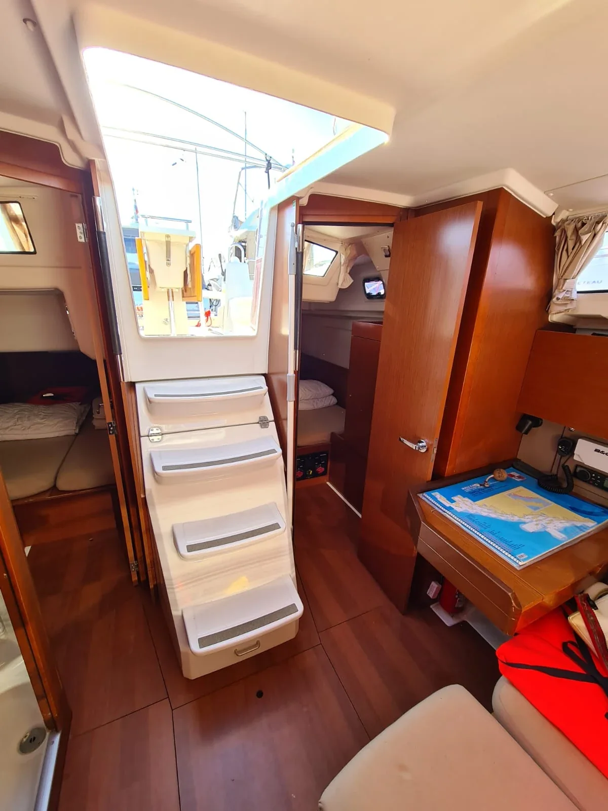 Yacht BENETEAU Oceanis 35.1 - Lampuga - Foto 1