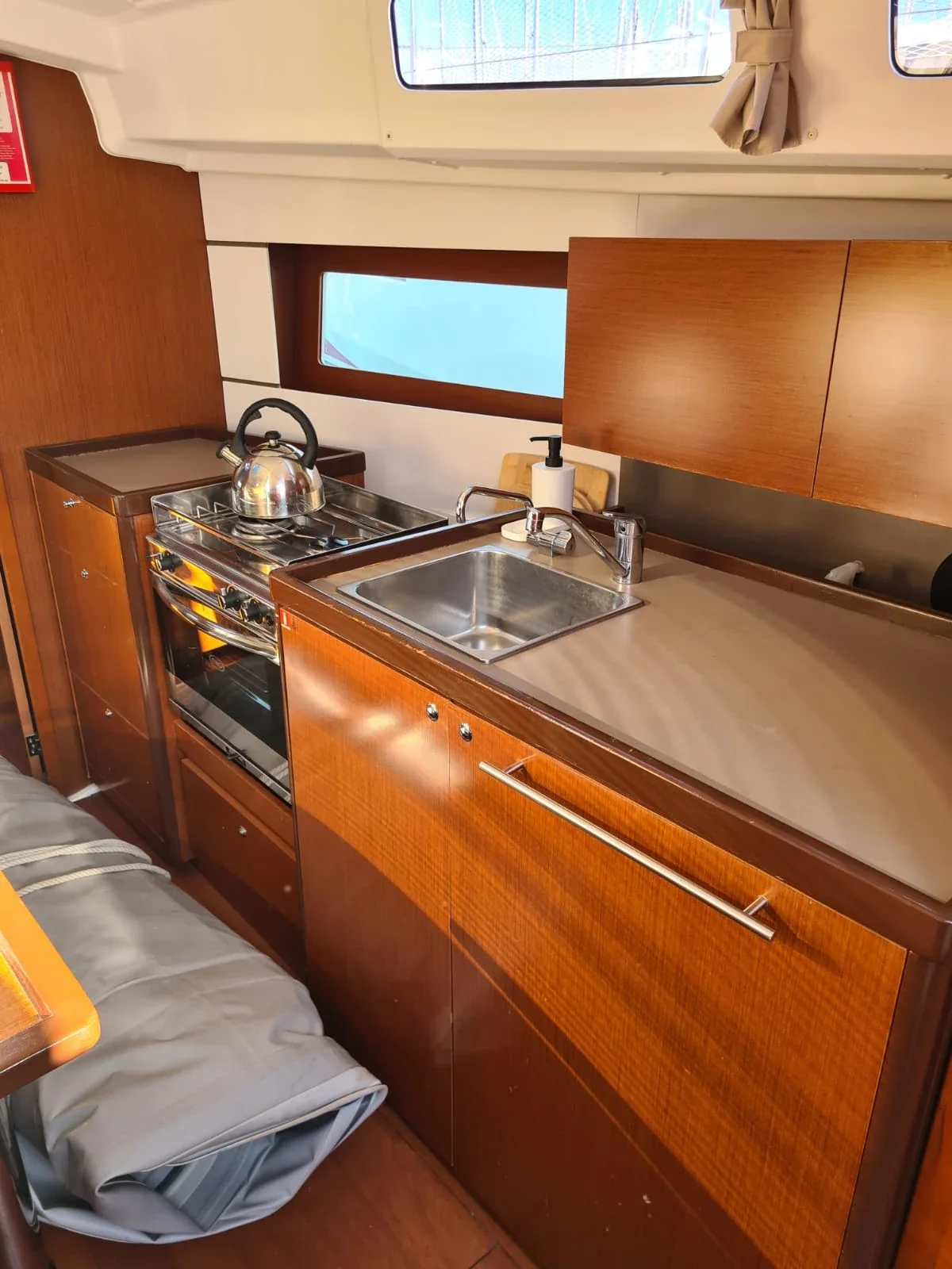 Yacht BENETEAU Oceanis 35.1 - Lampuga - Foto 1