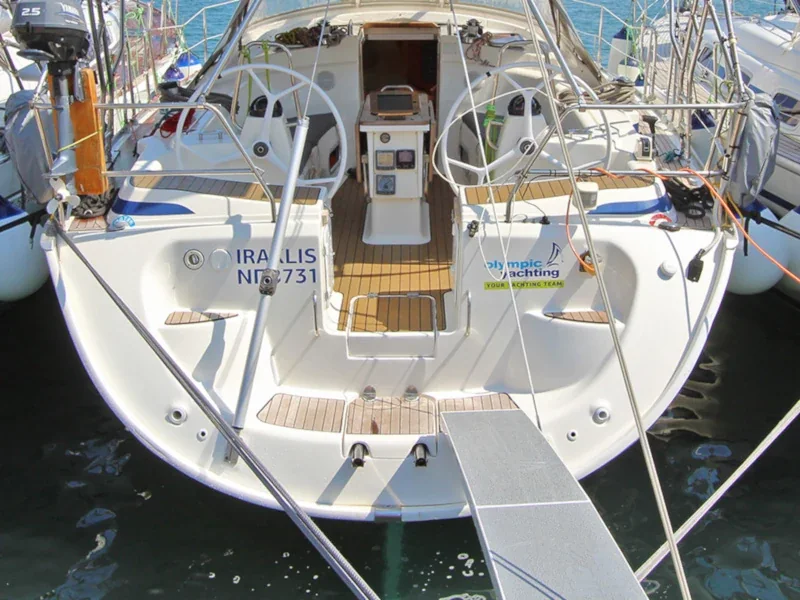 Yacht BAVARIA 42 Cruiser - Iraklis - Foto 1