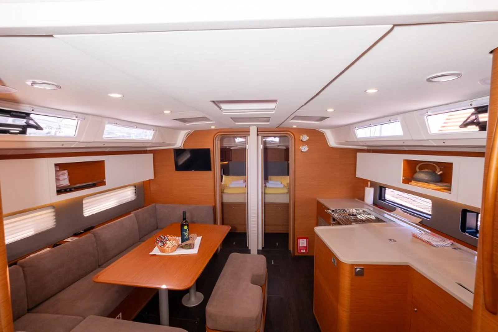 Yacht DUFOUR 41 - Anita - Foto 1