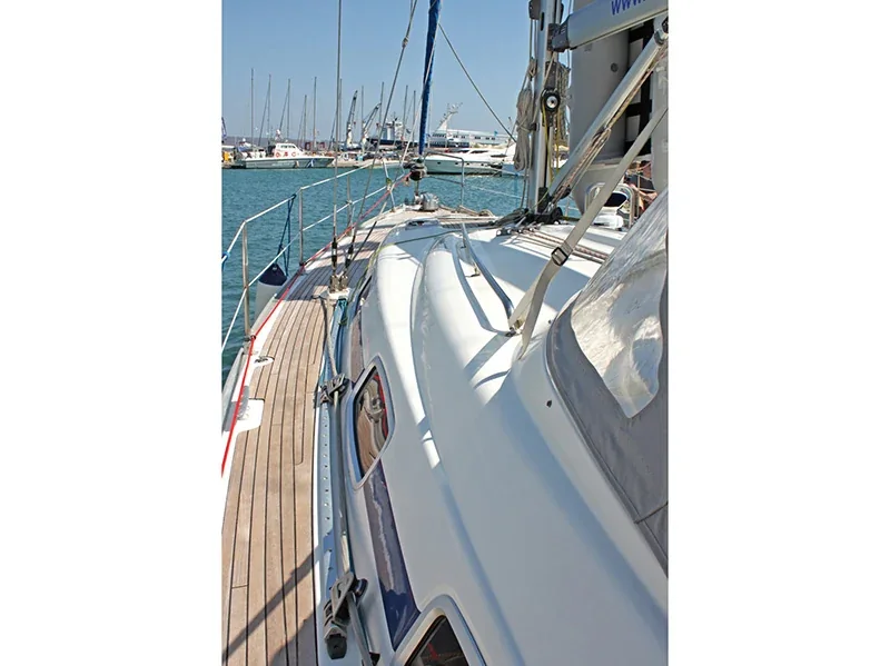 Yacht BAVARIA 42 Cruiser - Iraklis - Foto 1