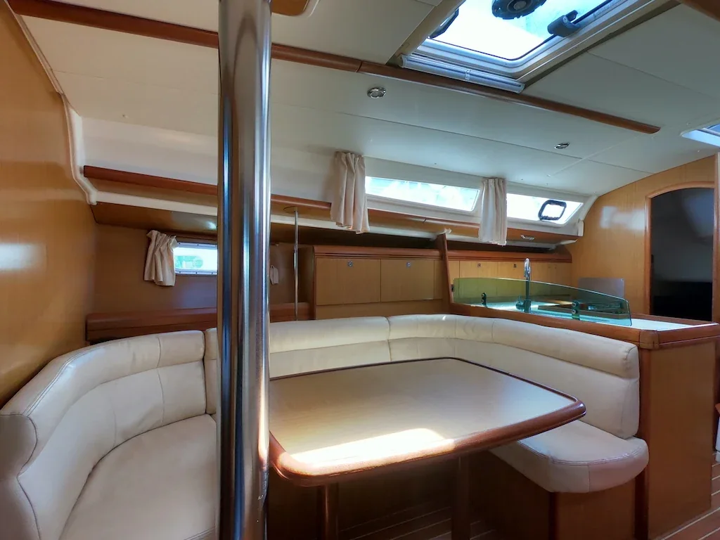 Yacht JEANNEAU Sun Odyssey 39i - Cabiria