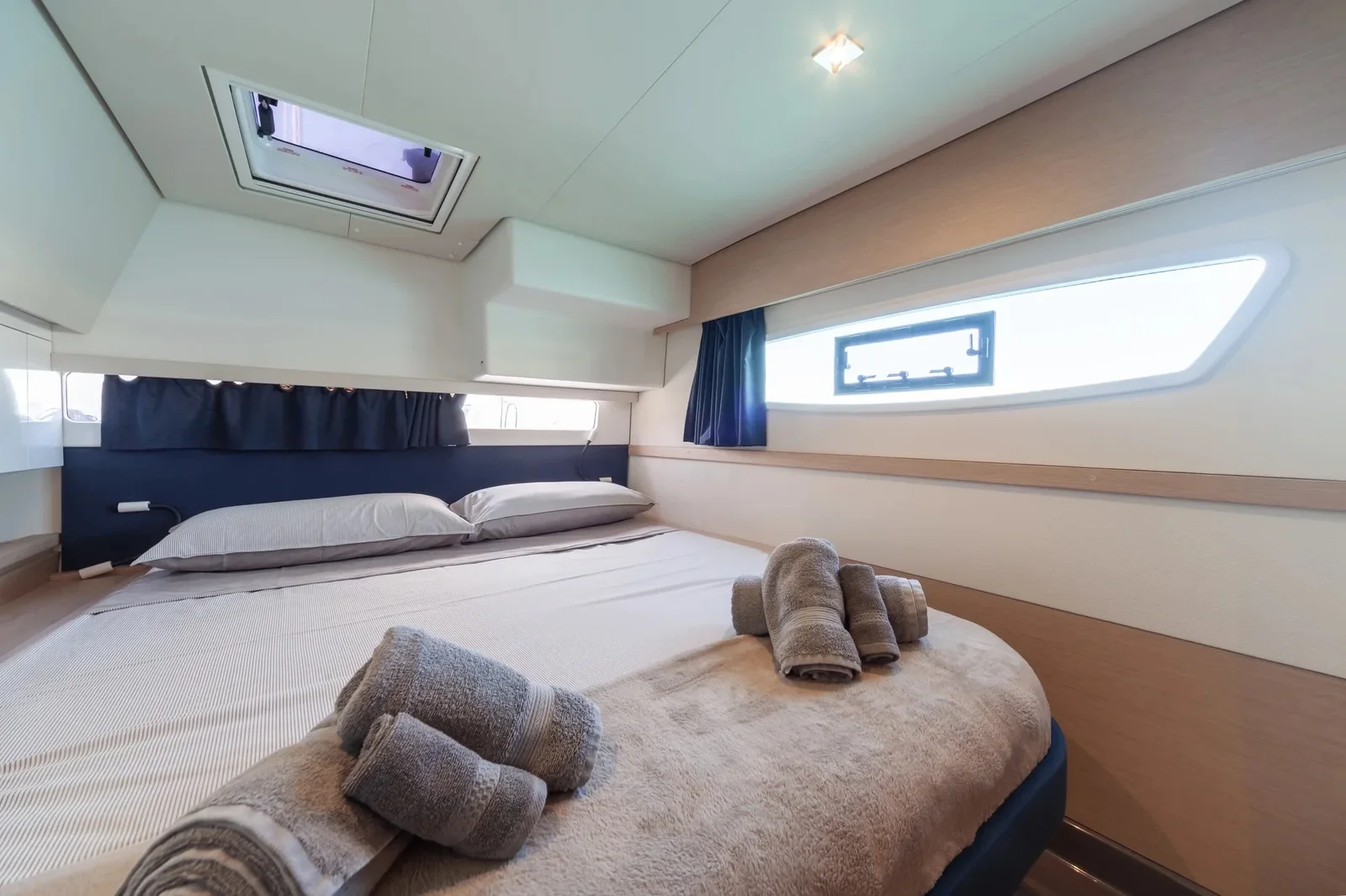 Yacht FOUNTAINE PAJOT Saba 50 - Alvin - Foto 1