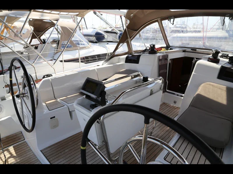 Yacht JEANNEAU Sun Odyssey 419 - Sicc - Foto 1
