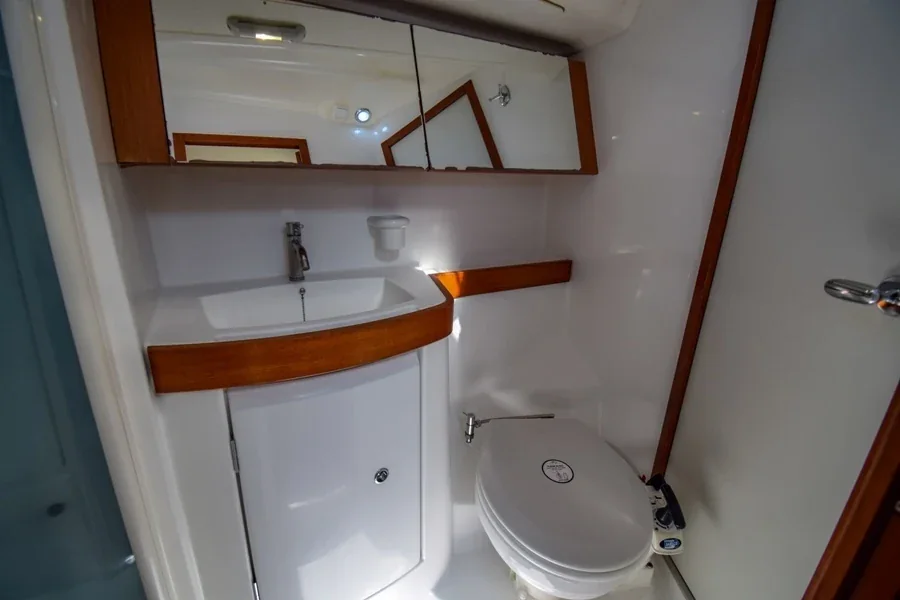 Yacht BENETEAU Oceanis 40 - Zezo - Foto 1