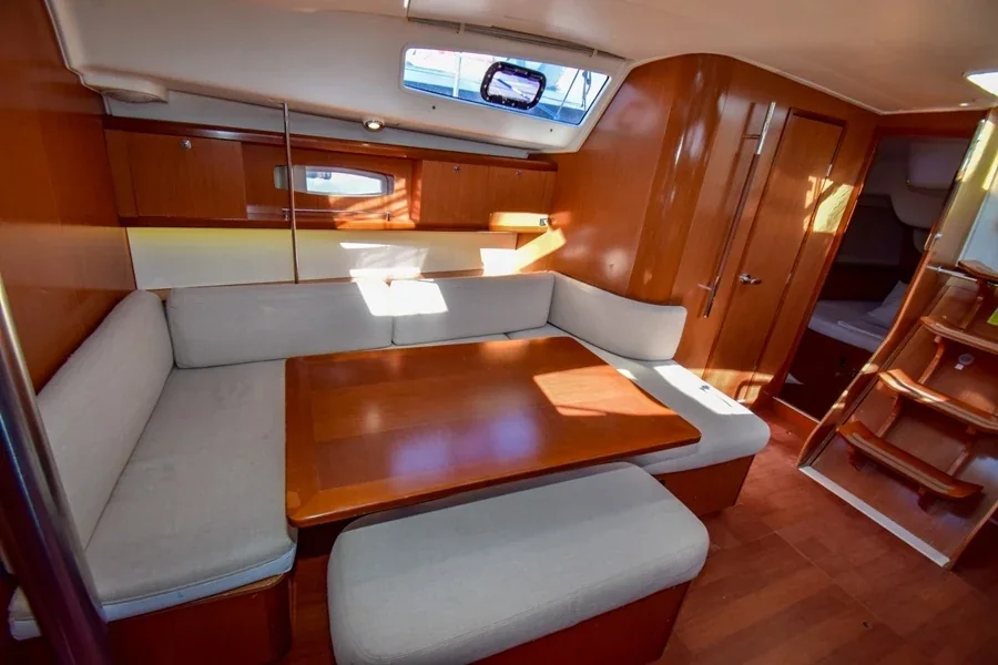 Yacht BENETEAU Oceanis 40 - Zezo - Foto 1
