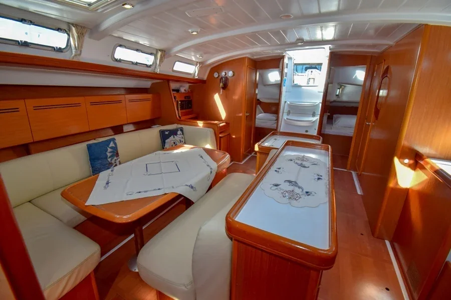 Yacht BENETEAU Cyclades 50.5 - Filyos - Foto 1