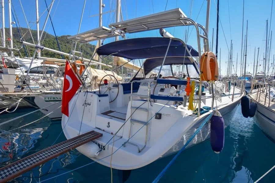 Yacht BENETEAU Cyclades 50.5 - Filyos - Foto 1