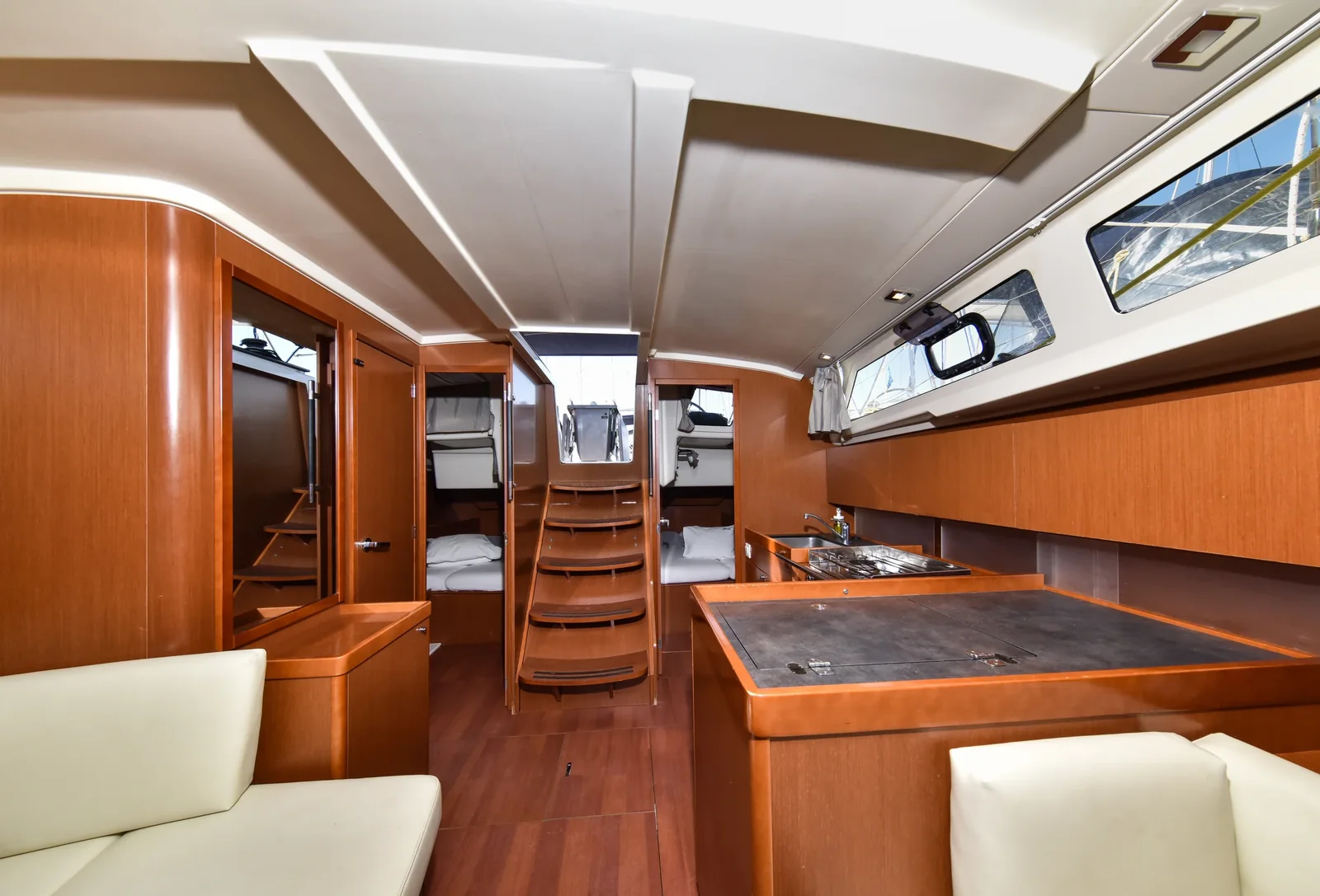 Yacht BENETEAU Oceanis 41.1 - 4play - Foto 1
