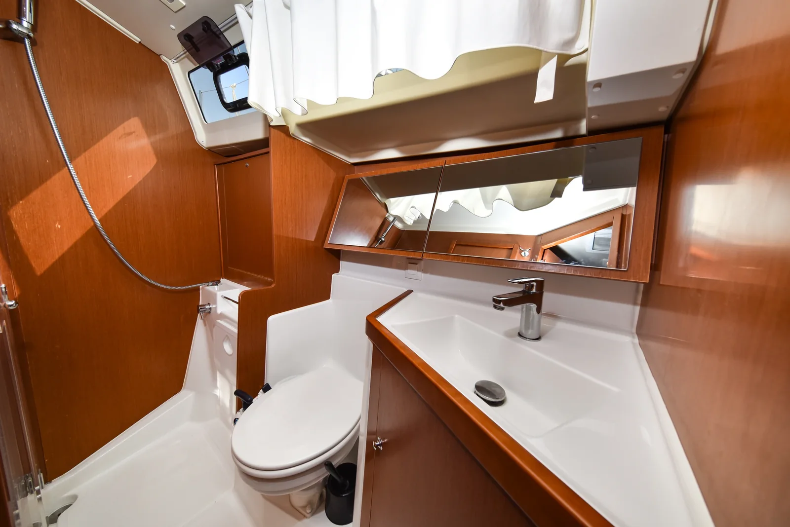 Yacht BENETEAU Oceanis 41.1 - 4play - Foto 1