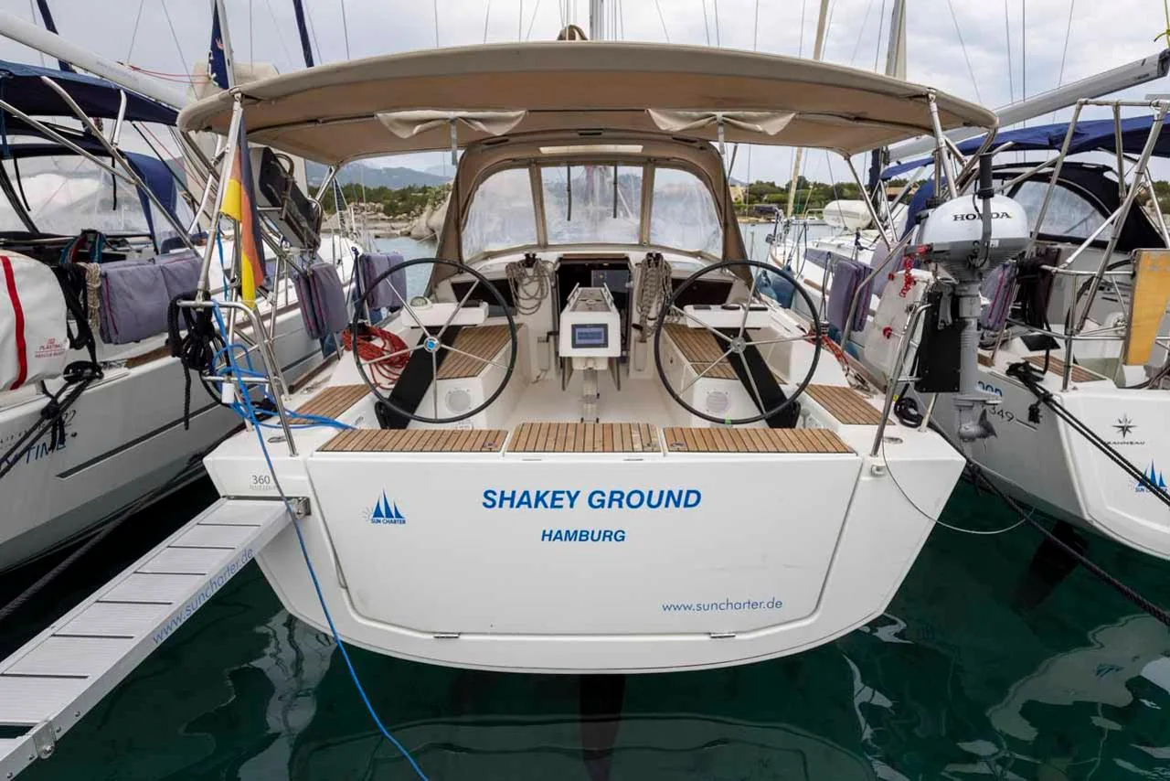 Shakey Ground - Main 1