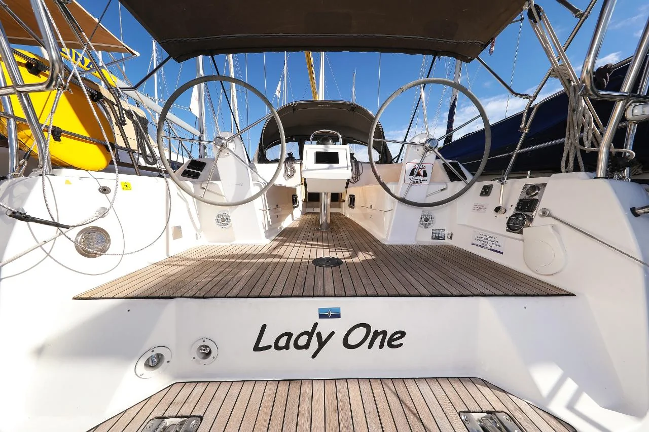 Lady One - Gallery 3