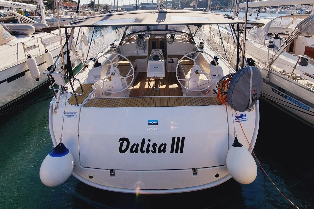 Dalisa III - Main 1