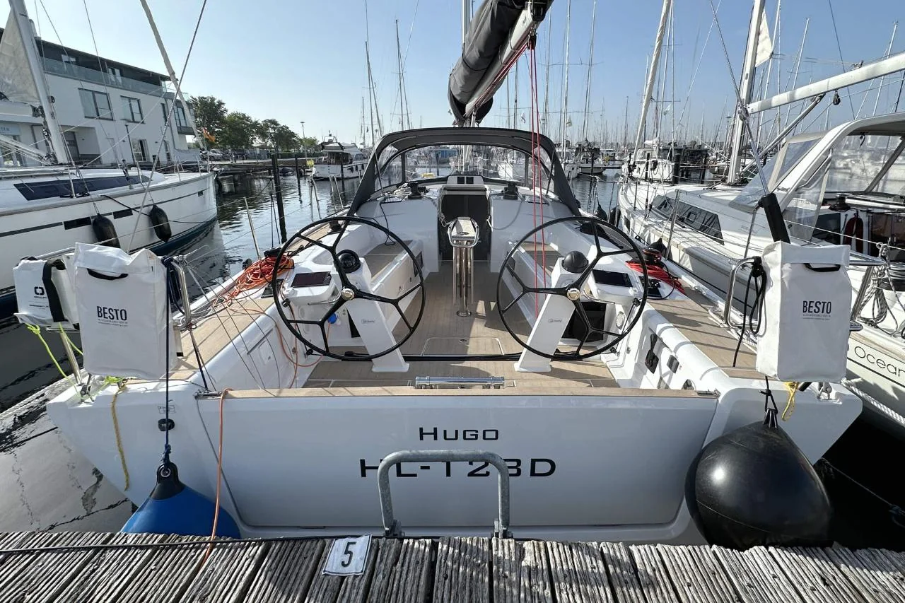 Hugo - Gallery 5
