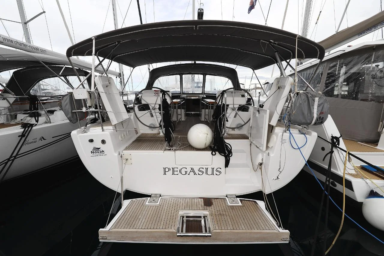 Pegasus - Main 1