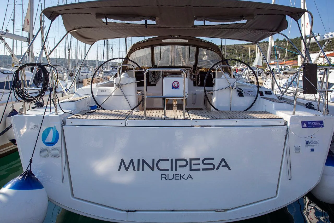 Mincipesa - Main 1