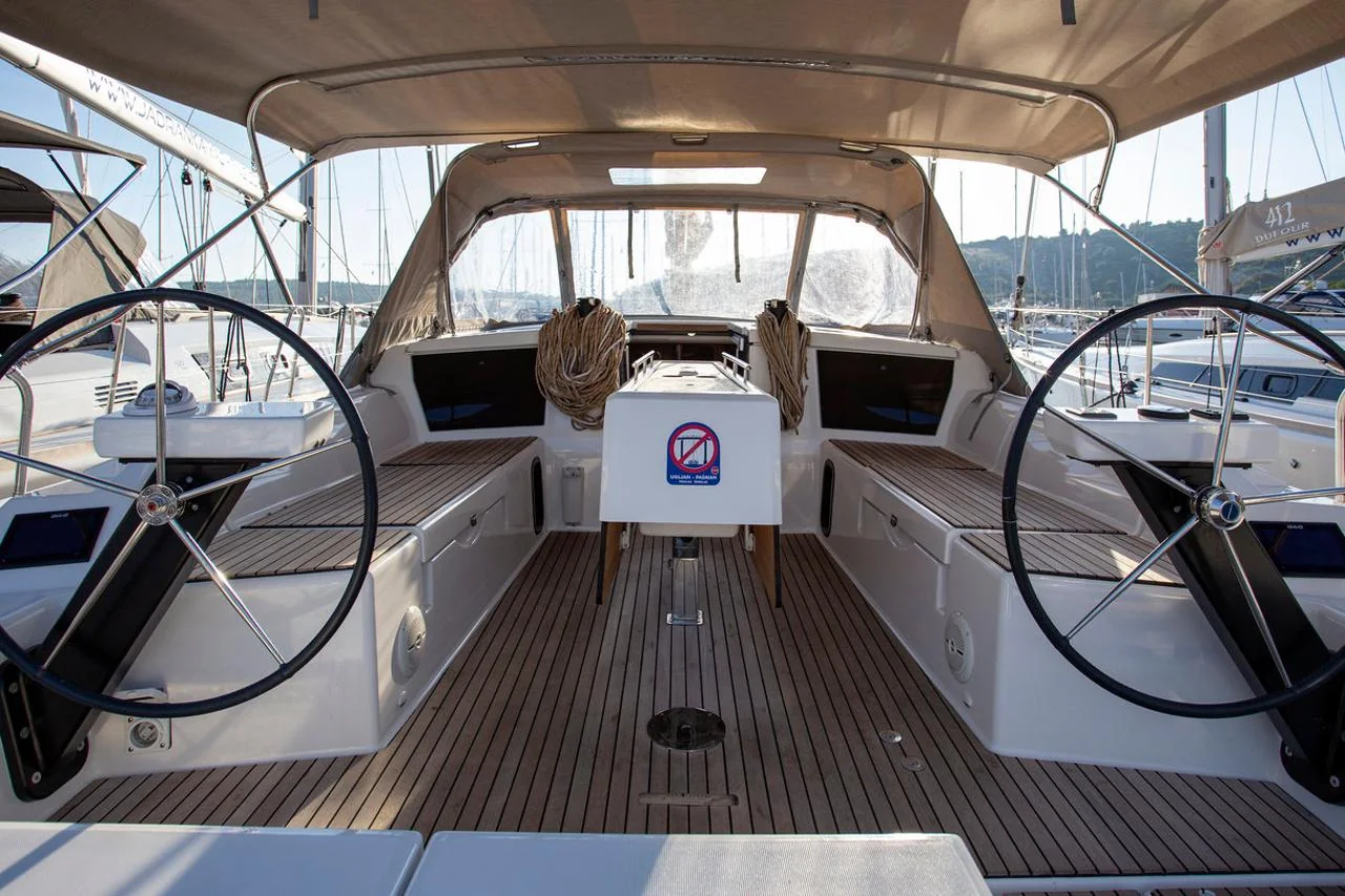 Sea Cloud 1 - Gallery 4