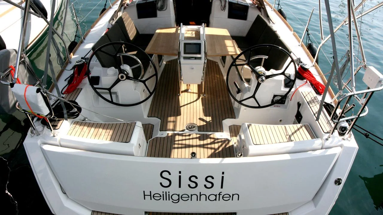 Sissi - Main 1