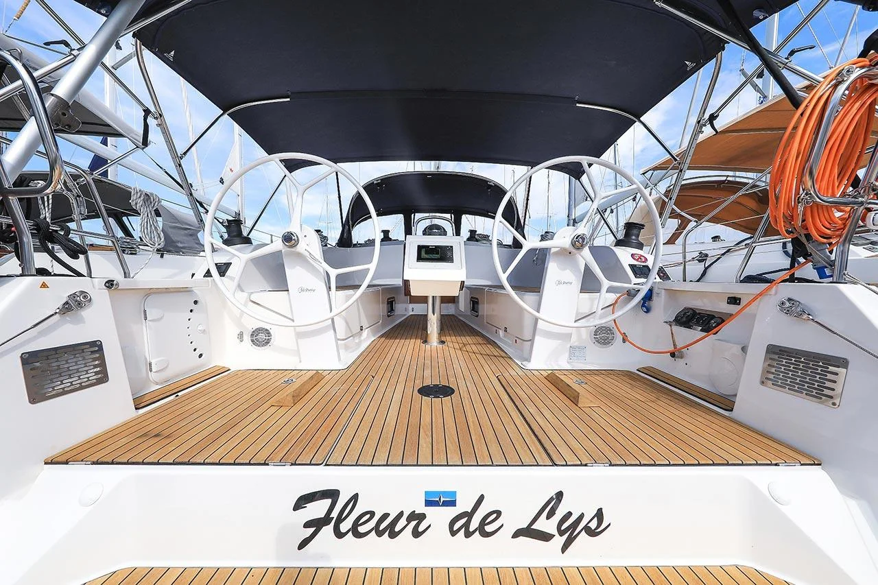 Fleur de Lys - Gallery 7