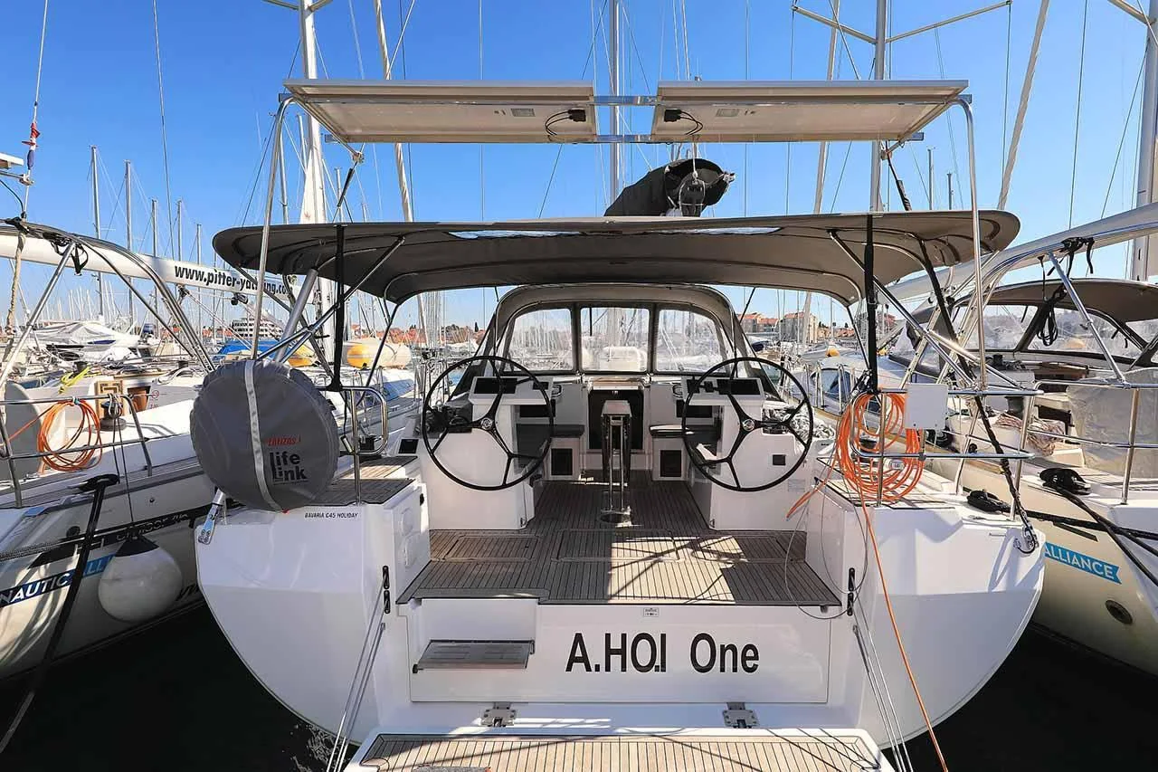 A. HO. I. one - Main 1