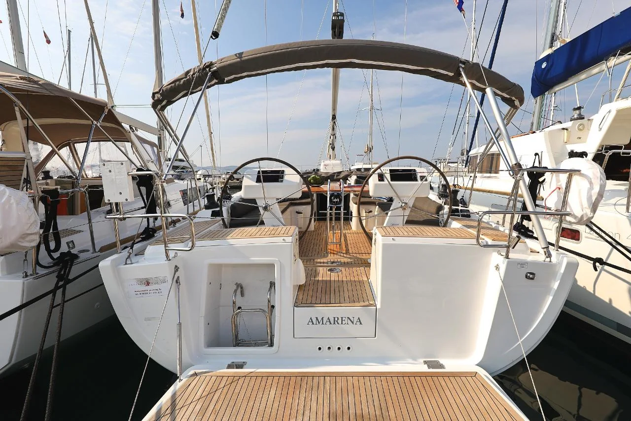 Amarena - Main 1