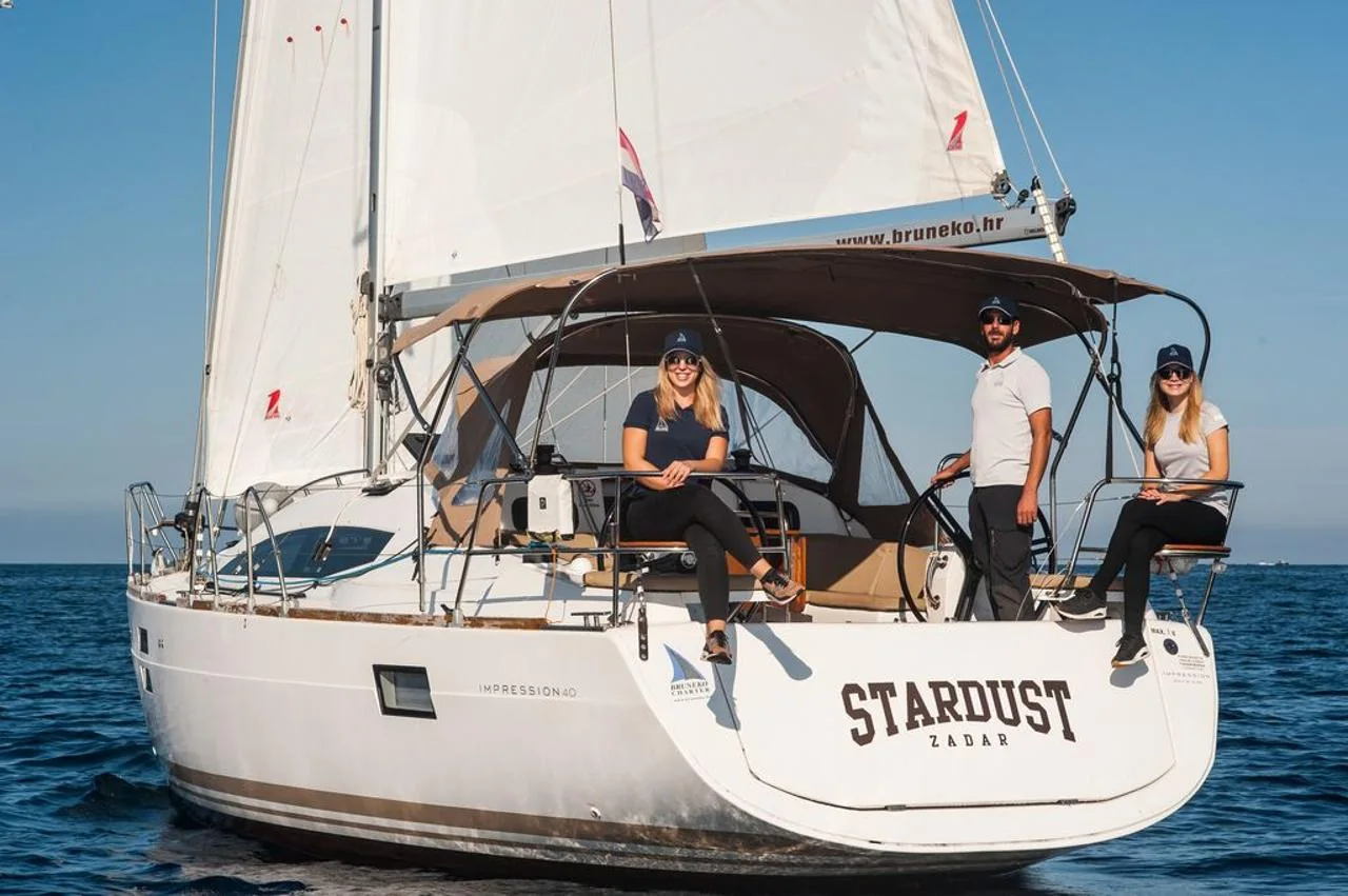Stardust - Main 1