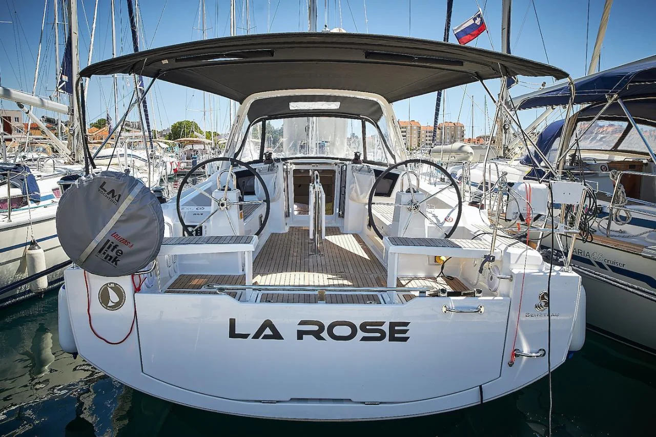 La Rose - Gallery 2