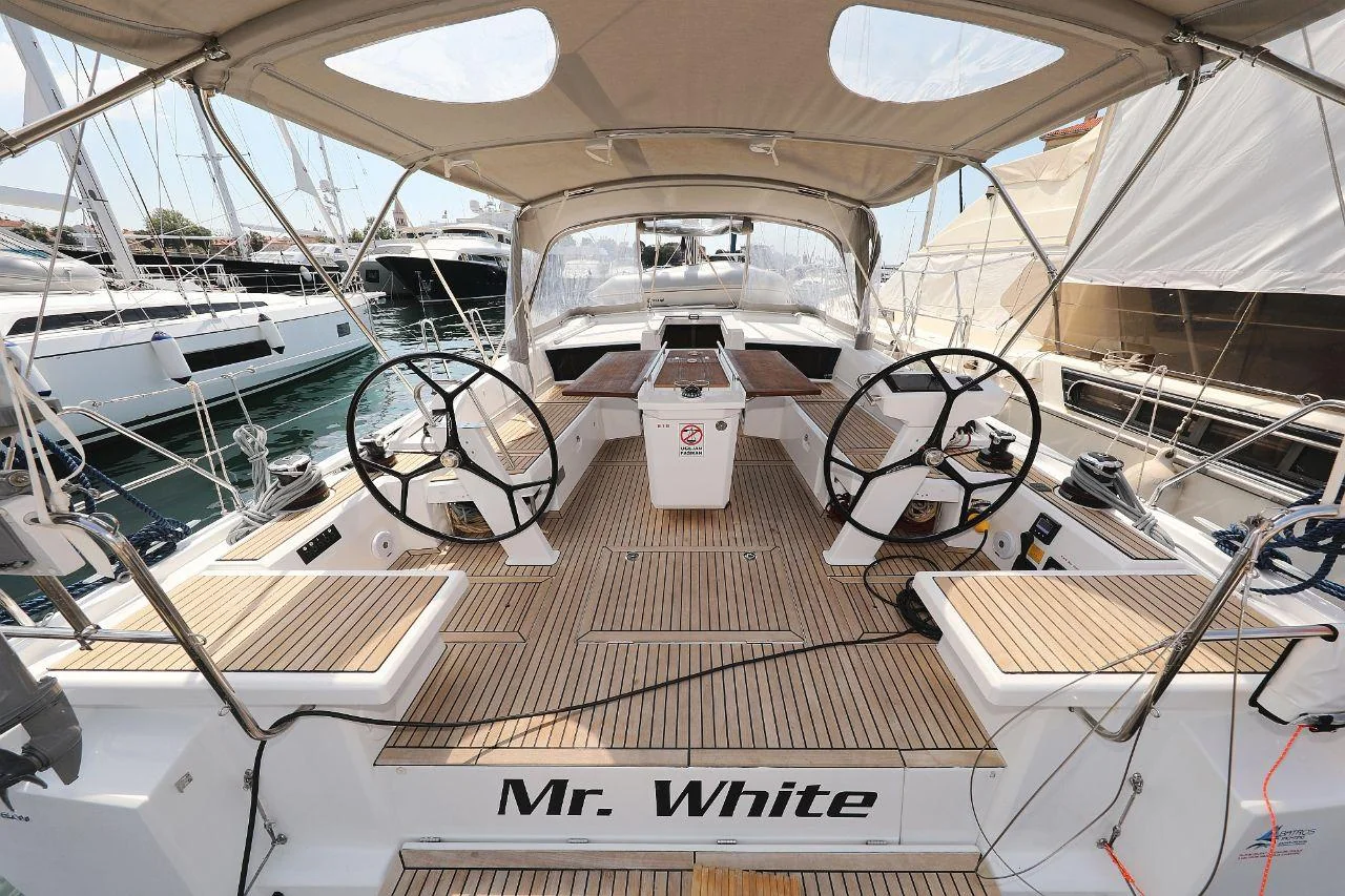 Mr. White - Gallery 3