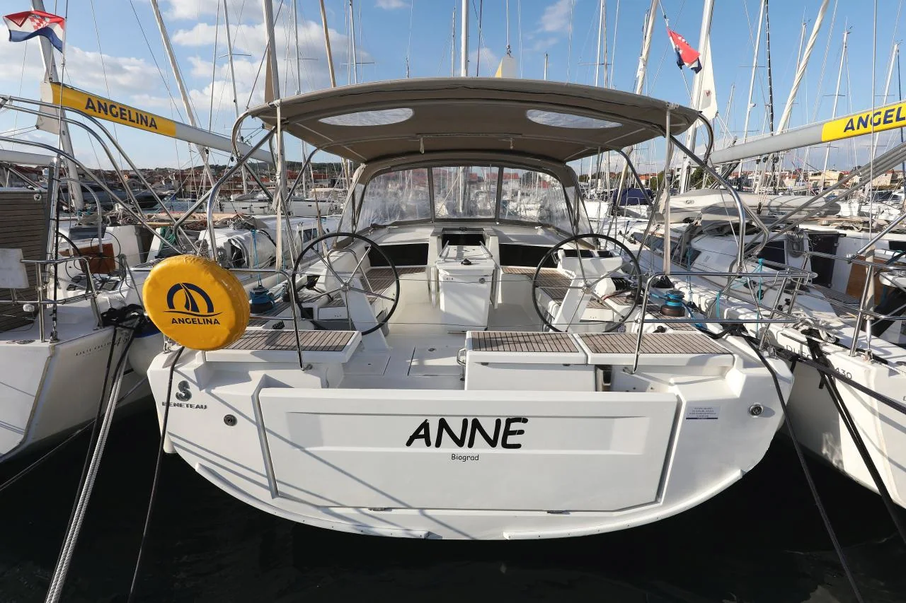 Anne - Main 1
