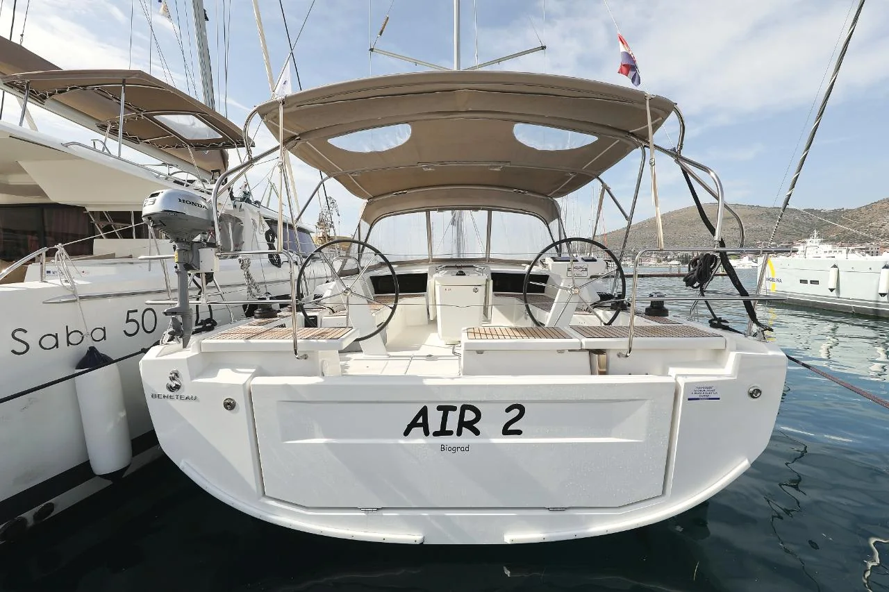 Air 2 - Main 1