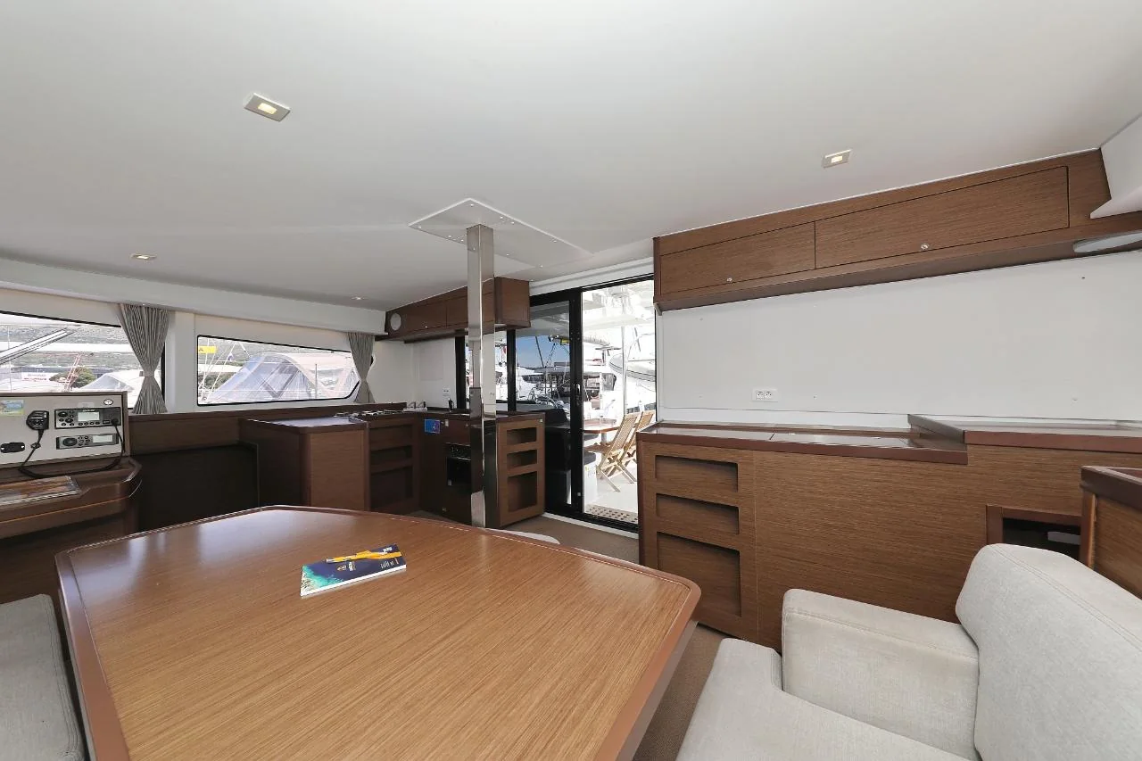 Sophie - Gallery 14