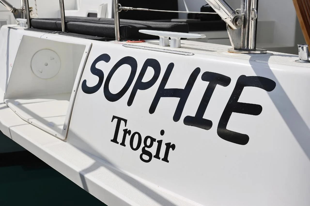 Sophie - Gallery 49