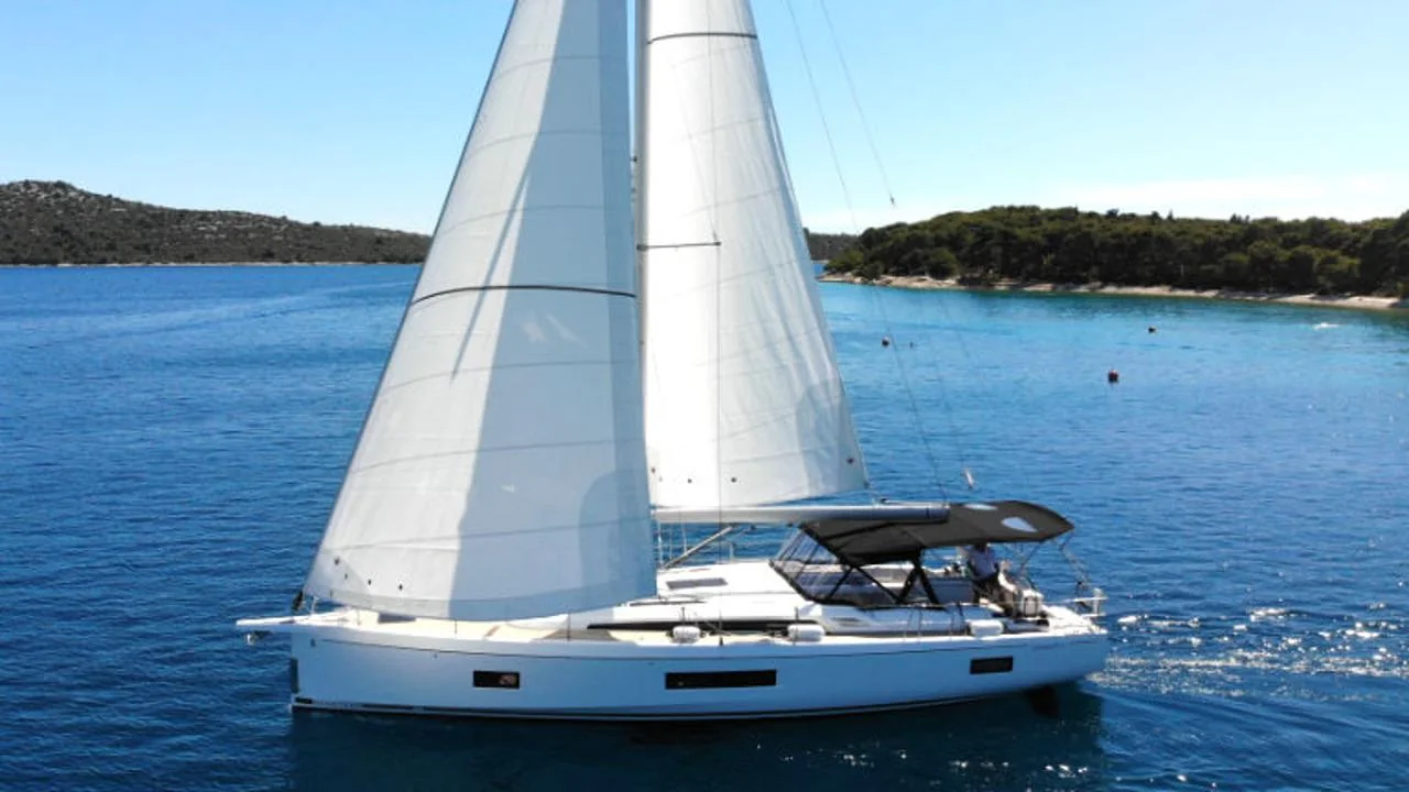 Cloudy Bay - Gallery 11
