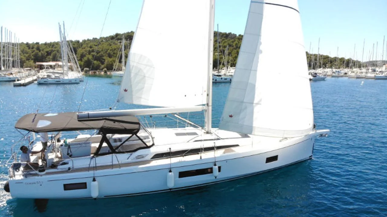Cloudy Bay - Gallery 13