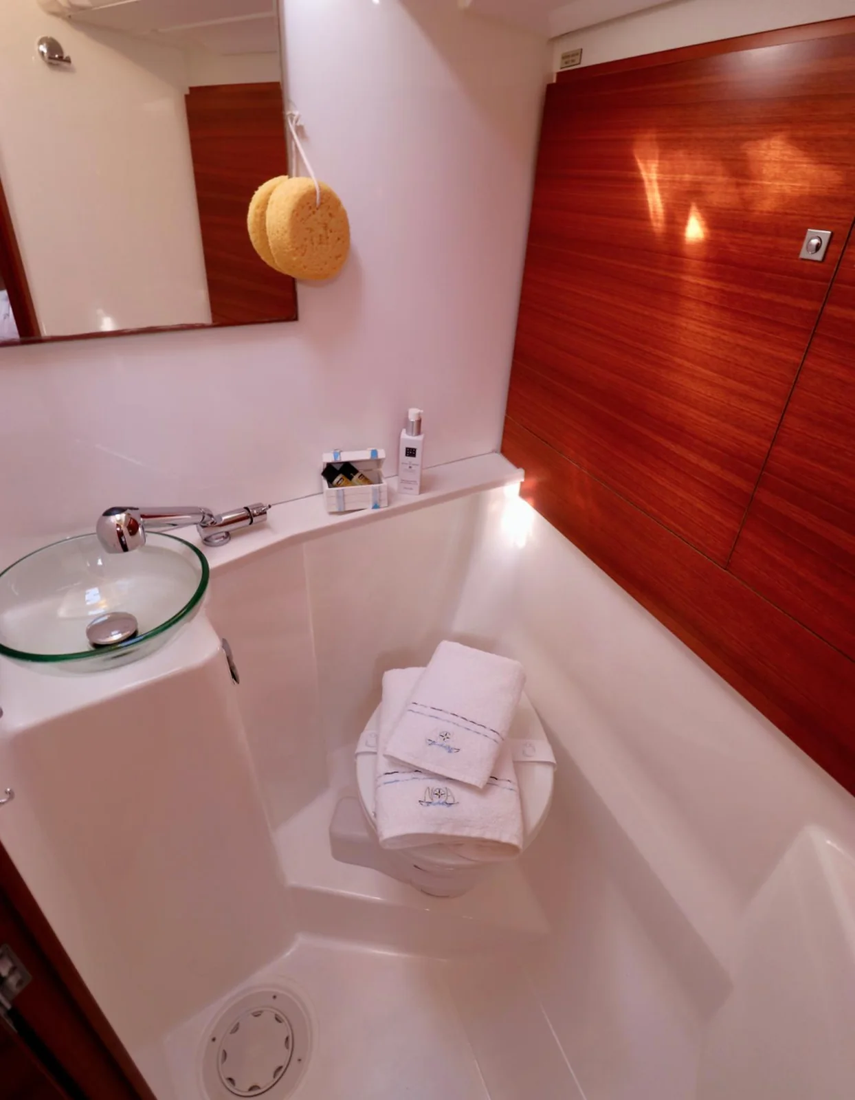 Alila III - Gallery 15