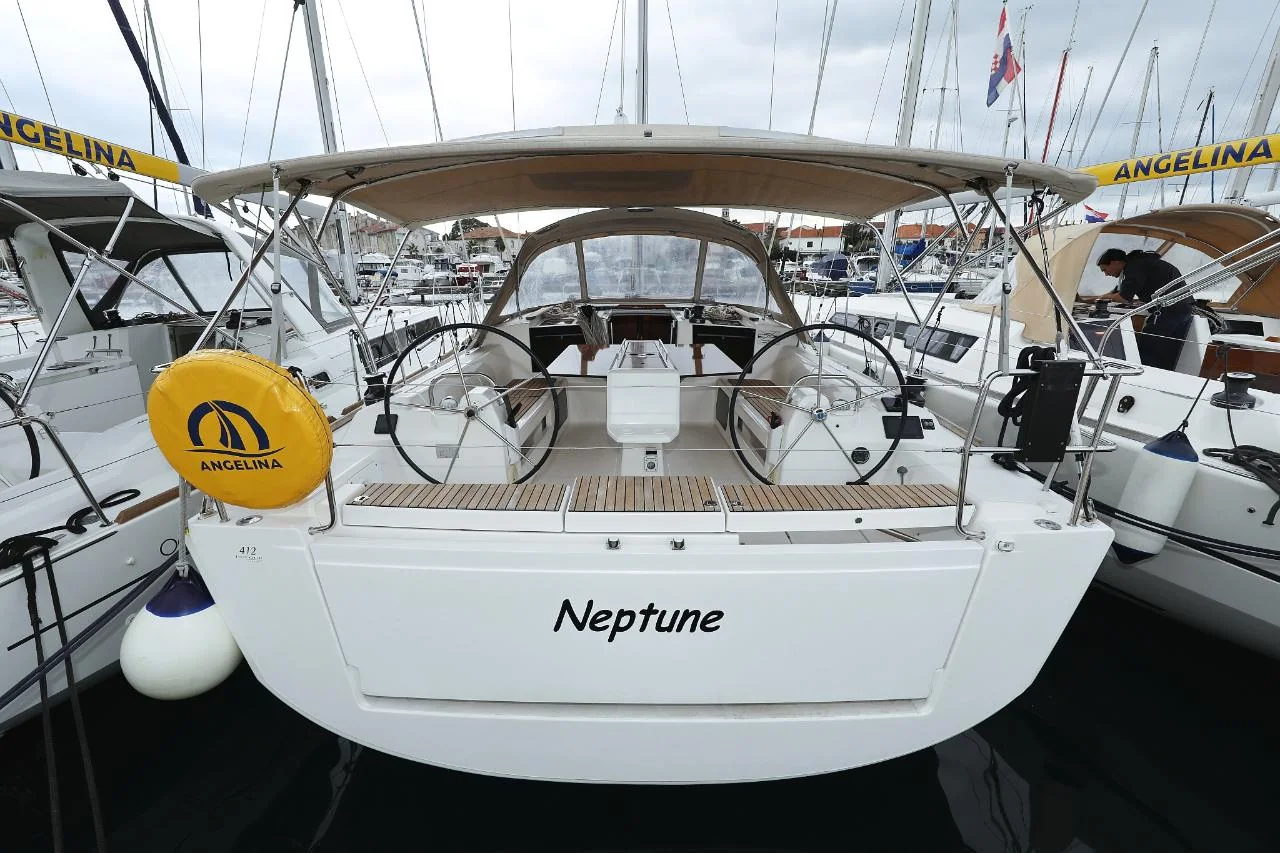 Neptune - Main 1