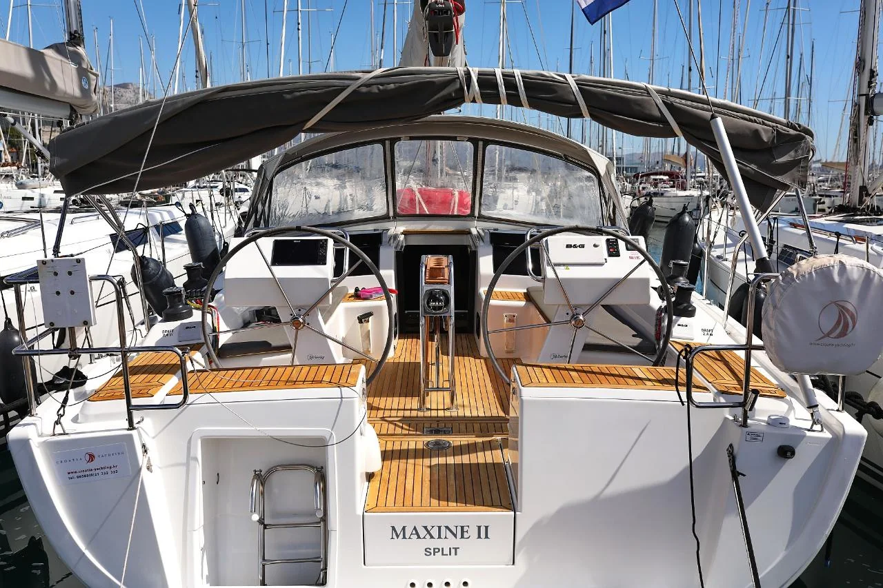 Maxine II - Gallery 2