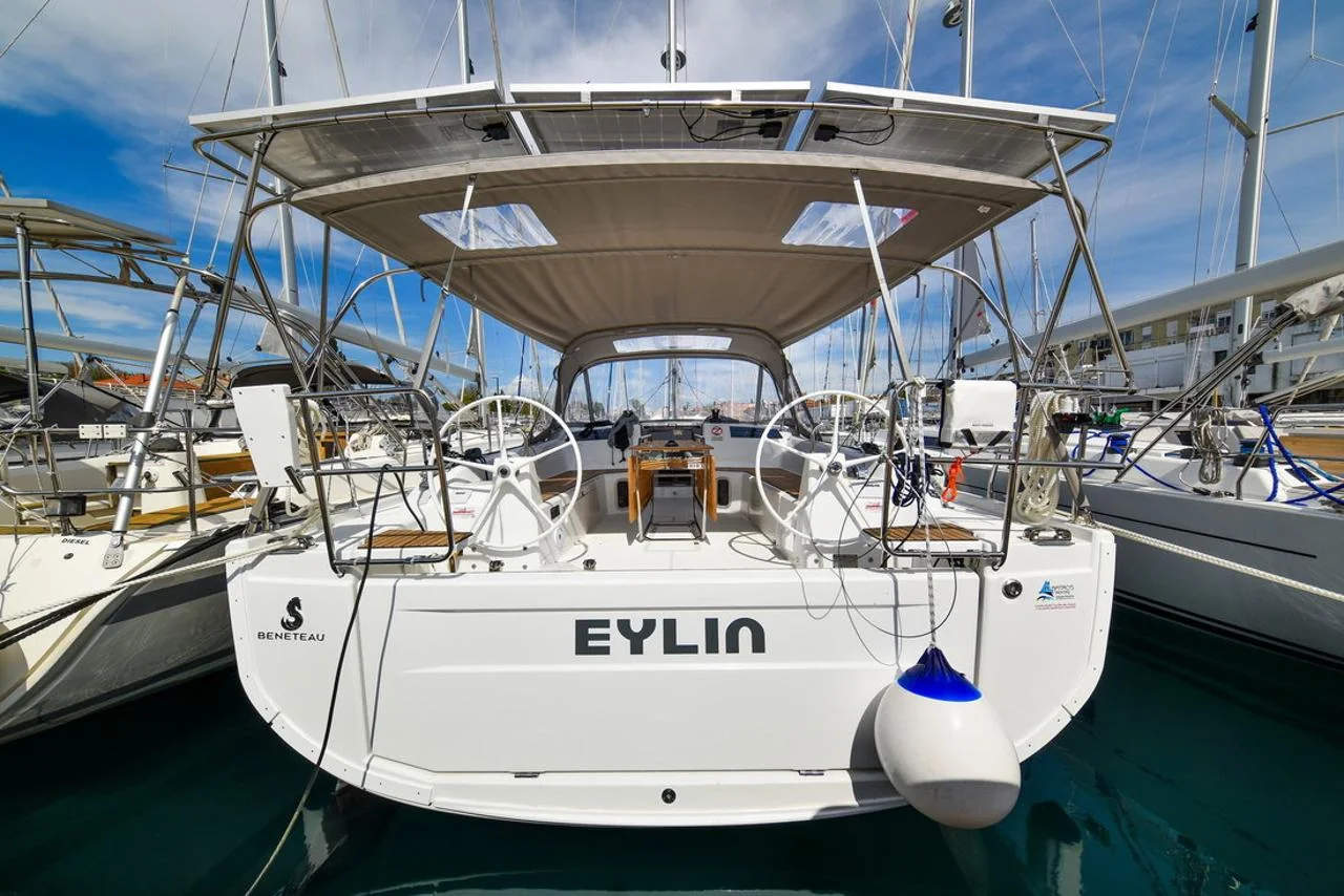 Eylin - Main 1
