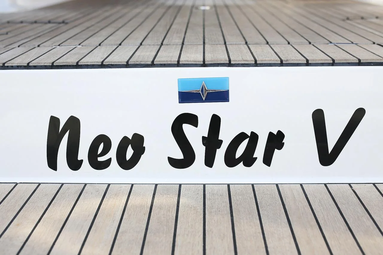 Neo Star V - Gallery 5