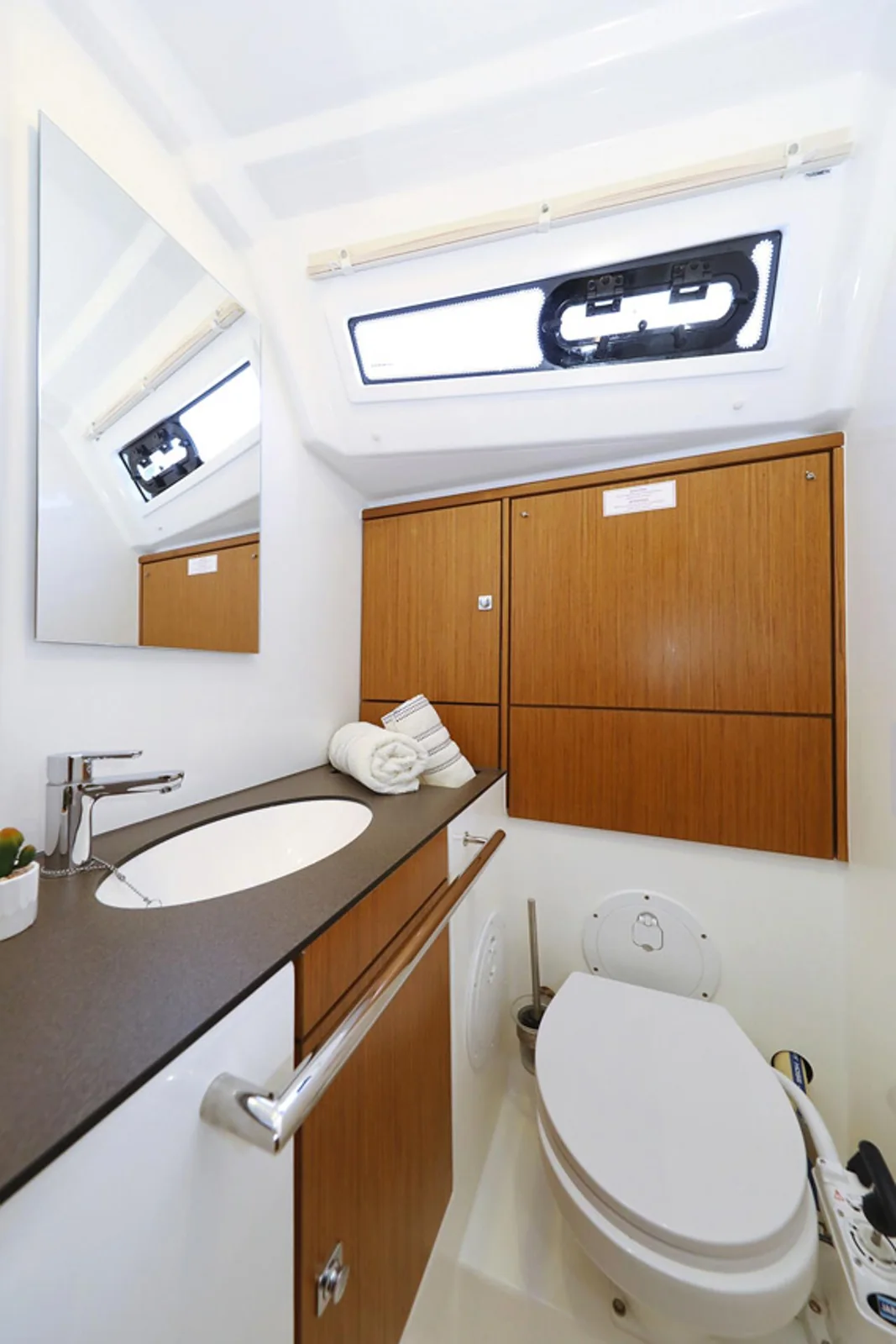 Rocky I - Gallery 28