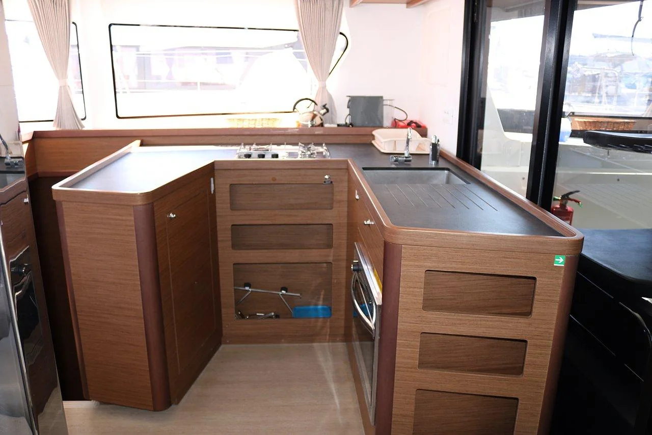 Futuna Lima - Gallery 33