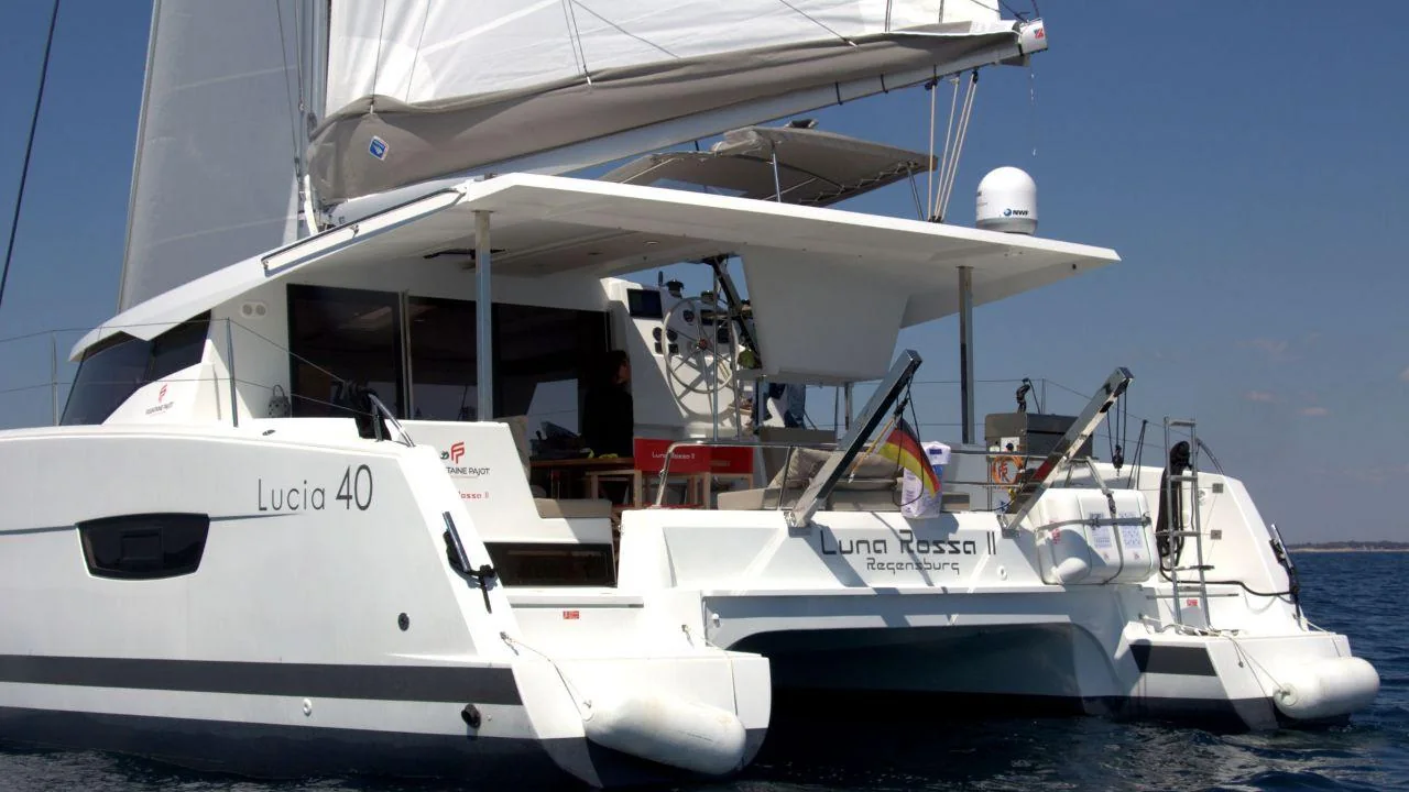 Luna Rossa II - Main 1