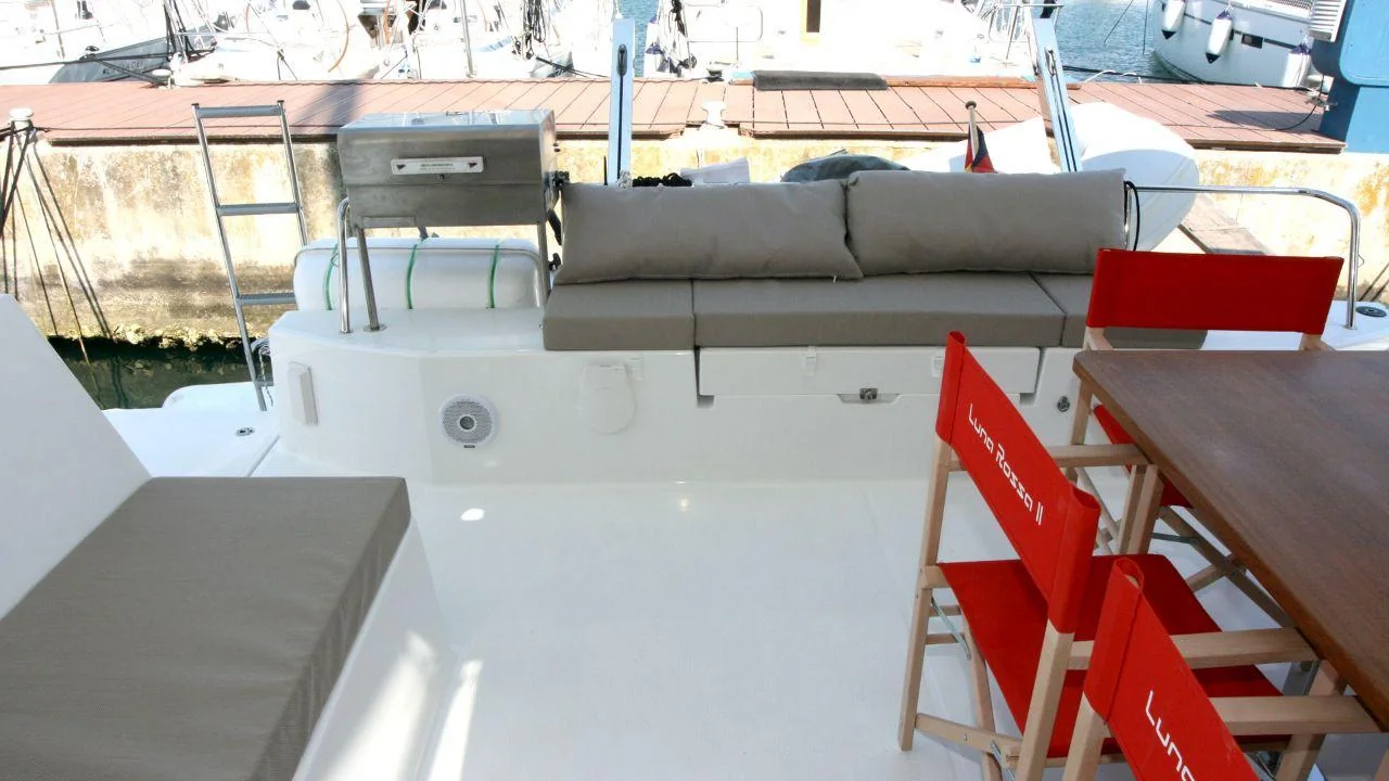 Luna Rossa II - Gallery 15