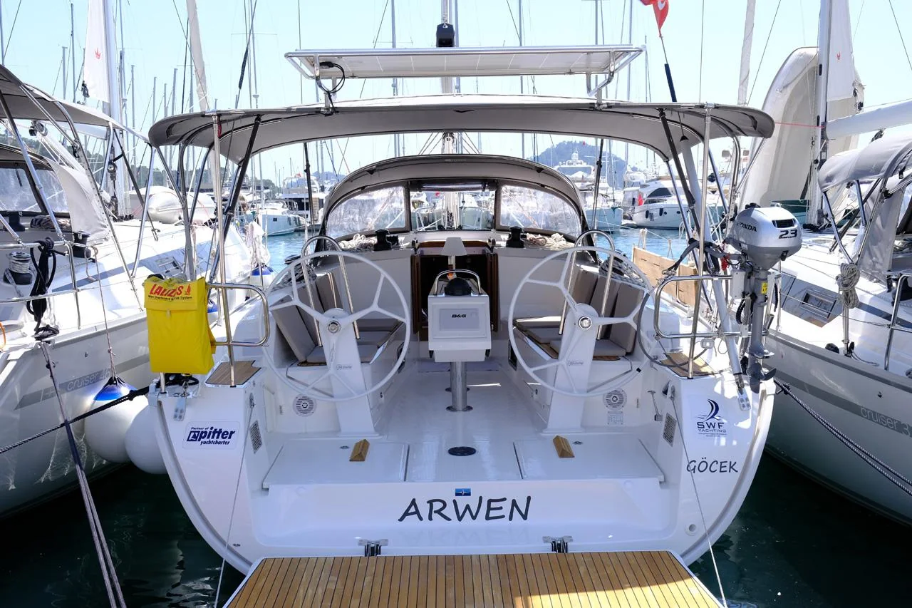 Arwen - Main 1