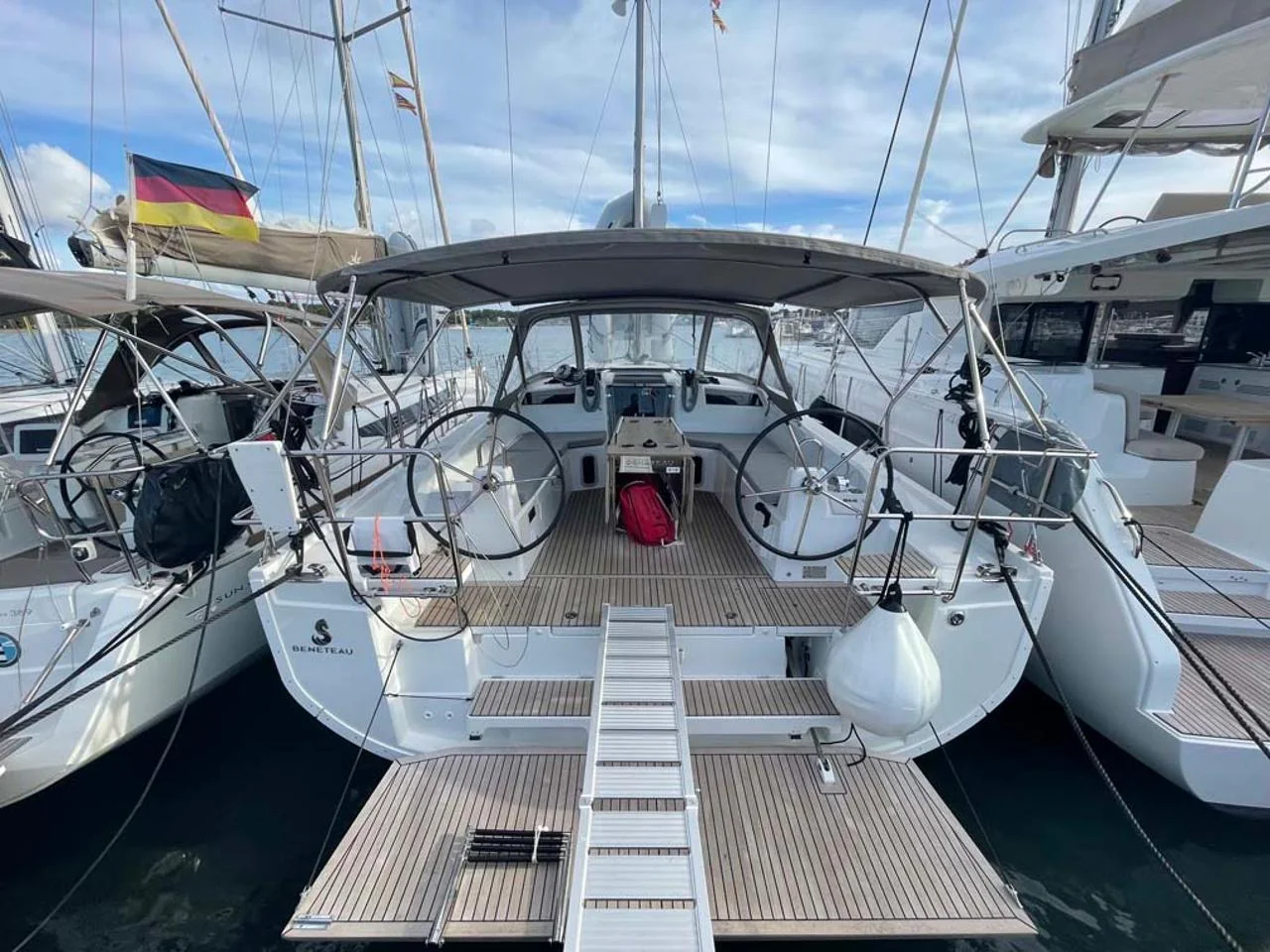 Star of the Seas - Main 1