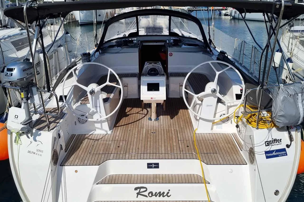 Romi - Main 1