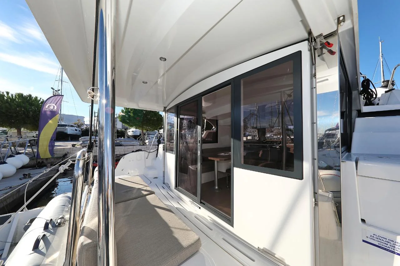 Sea Office - Gallery 4